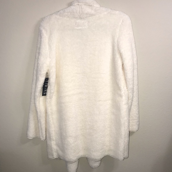 NWT🎈Soft Sherpa long sleeve coat/shrug - Picture 7 of 7